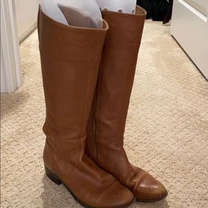 Knee high ran boots